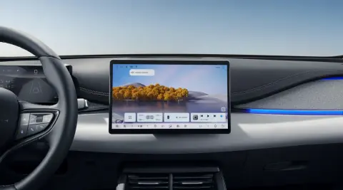 BYD Seal 6 DM-i Touring — official interior photo