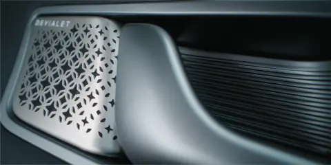 Denza D9 DM-i — official interior photo