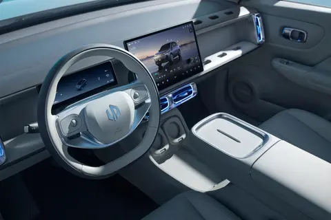 Leapmotor B10 — official interior photo