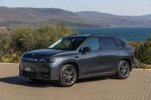 Leapmotor C10 REEV — official exterior photo