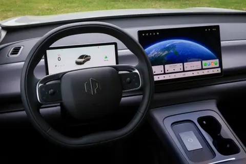 Leapmotor C10 — official interior photo