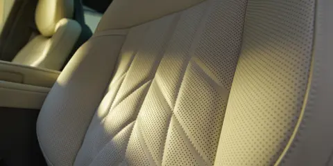 NIO EL6 — official interior photo