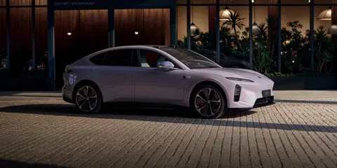 NIO ET5 — official exterior photo