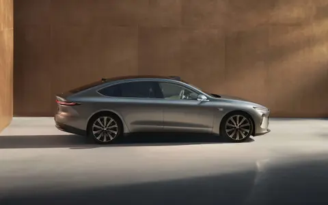 NIO ET7 — official exterior photo