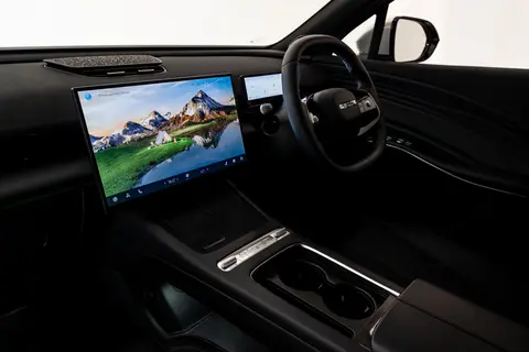 Omoda 7 SHS — official interior photo