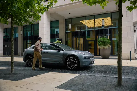 Zeekr 001 — official exterior photo